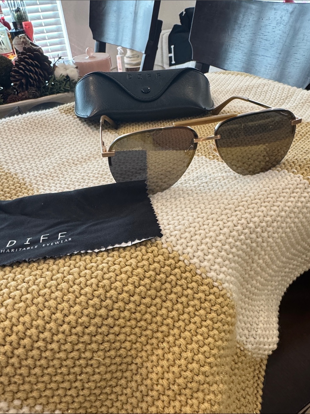 Diff Eyewear Gold Frame Sunglasses with Brown Gradient Lenses
